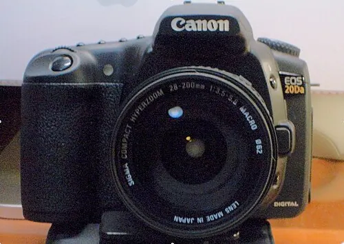 Canon EOS 20Da camera