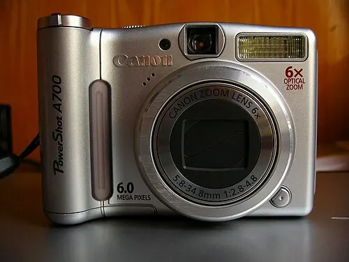 Canon PowerShot A700 camera