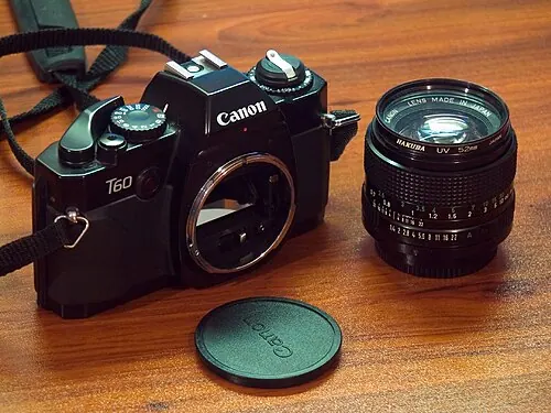 Cosina Canon T60 camera