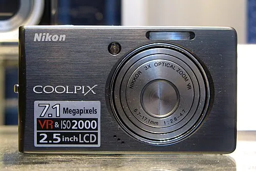 Nikon Coolpix S500 camera
