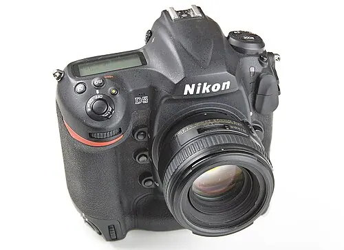 Nikon D5 camera