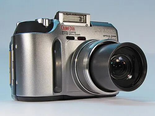 Olympus C-730UZ camera