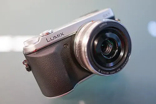 Panasonic Lumix DMC-GX7 camera