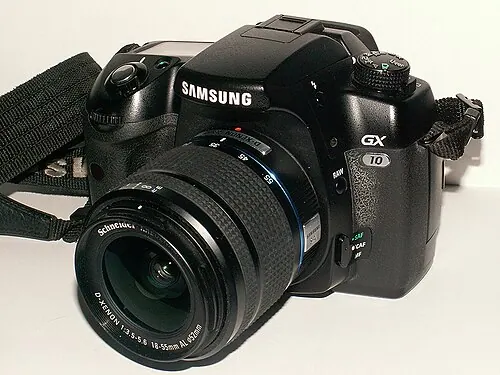 Samsung GX-10 camera