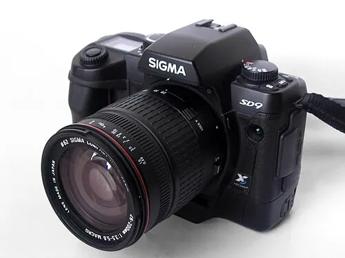 Sigma SD9 camera