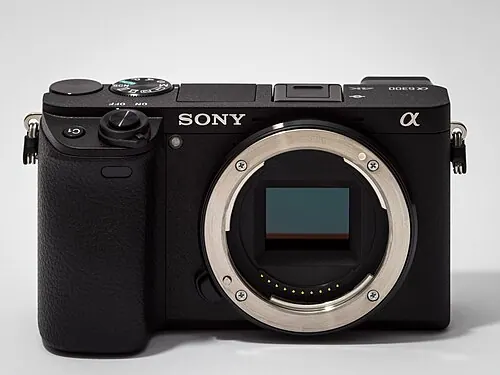 Sony α6300 camera
