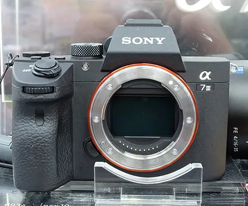 Sony α7 III camera