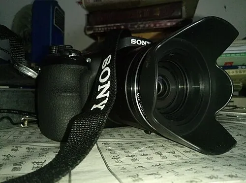 Sony Cyber-shot DSC-H400 camera