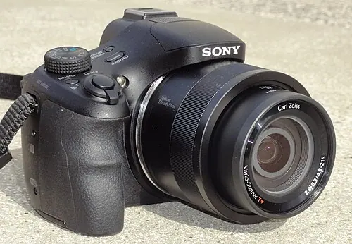 Sony Cyber-shot DSC-HX400V camera